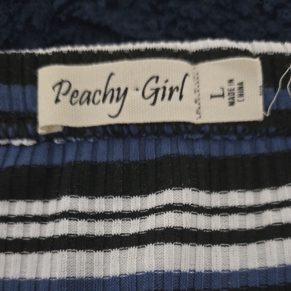 Peachy Girl Striped Ribbed Crop Top Size Large Blue White Black NWT Large - Picture 11 of 12